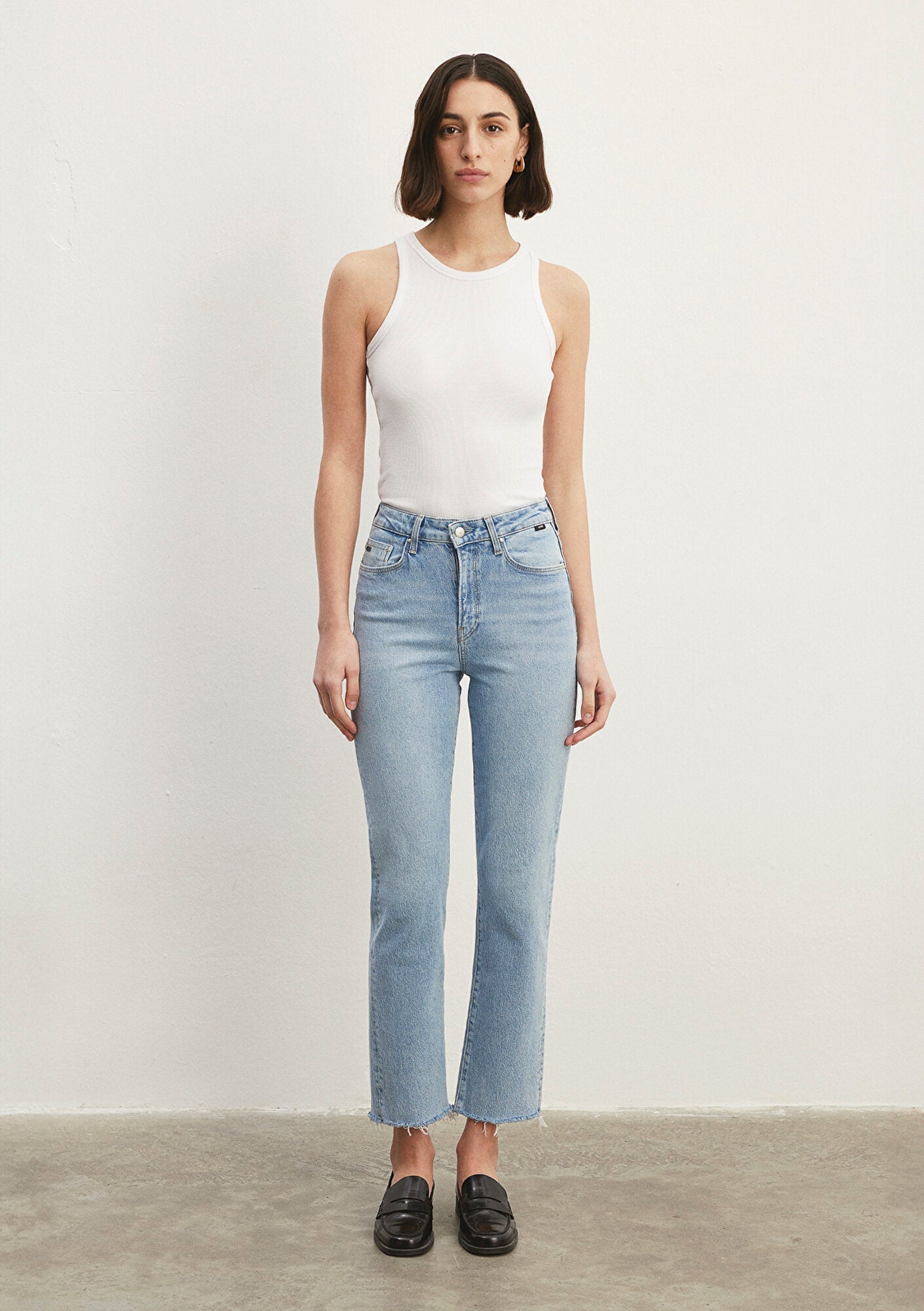 New York Bleach Classic Denim Jean Pants - Mavi