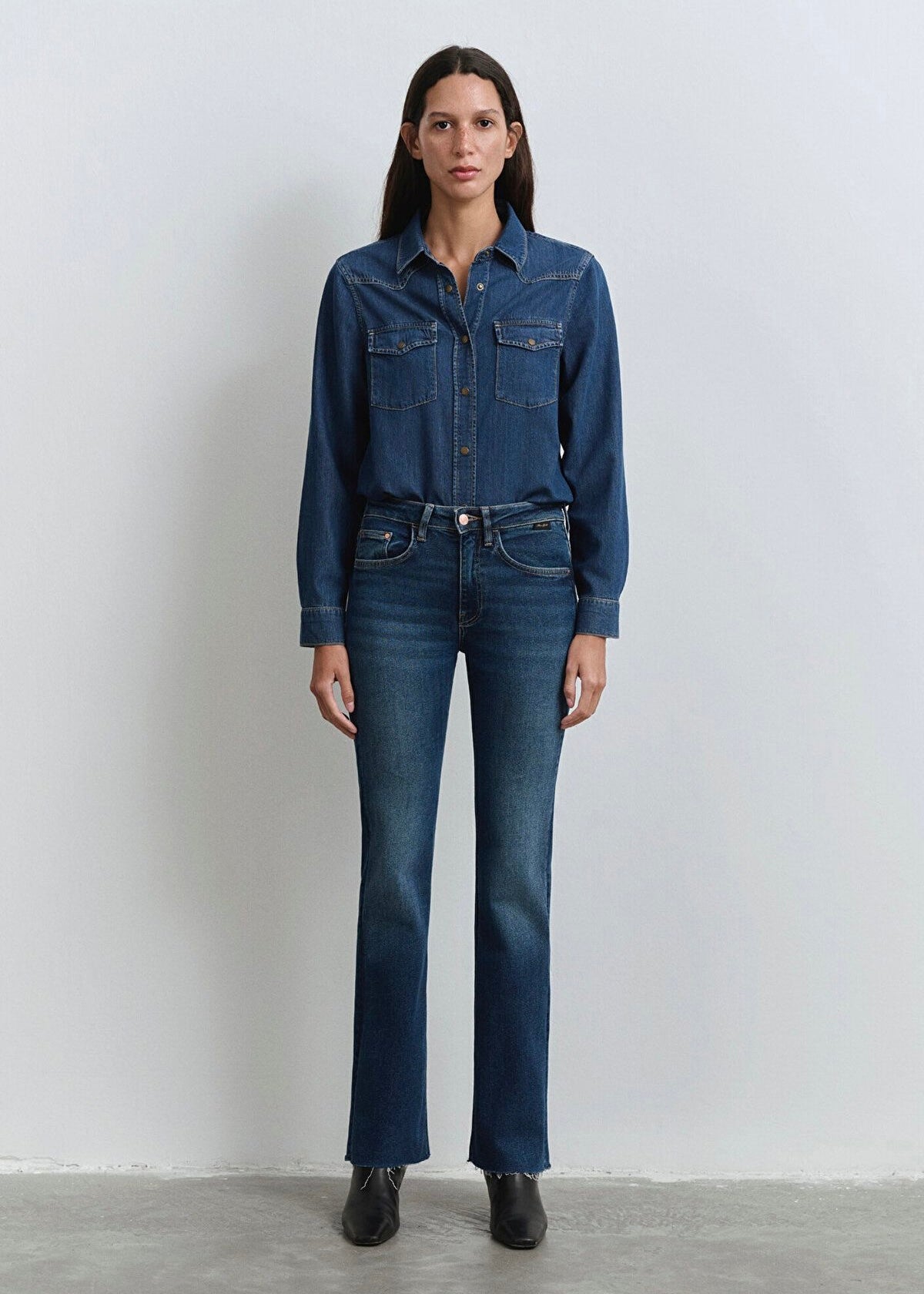 Maria Flare Jeans Mid Rise | Mid Brushed Flex Blue - Mavi
