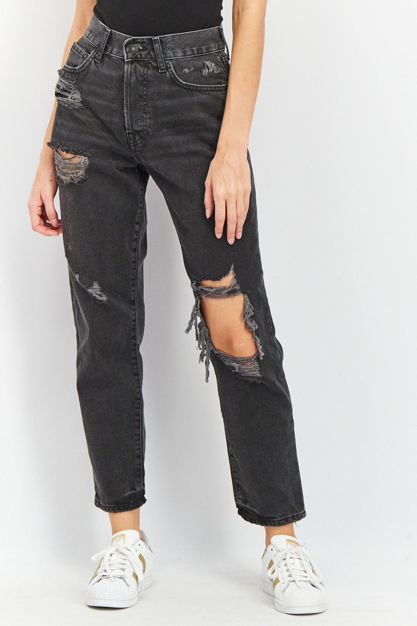 Distressed High-Rise Mom Jeans - Forever21