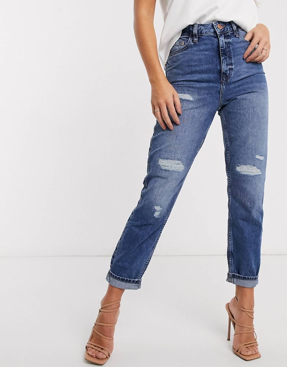 Carrie ripped high rise mom jeans in mid auth blue - River island