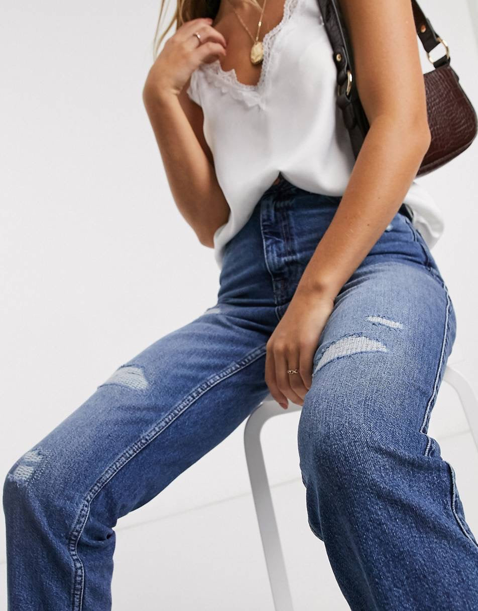 Carrie ripped high rise mom jeans in mid auth blue - River island