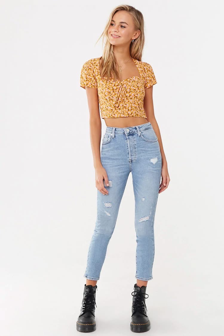 Distressed Ankle Mom Jeans - Forever21