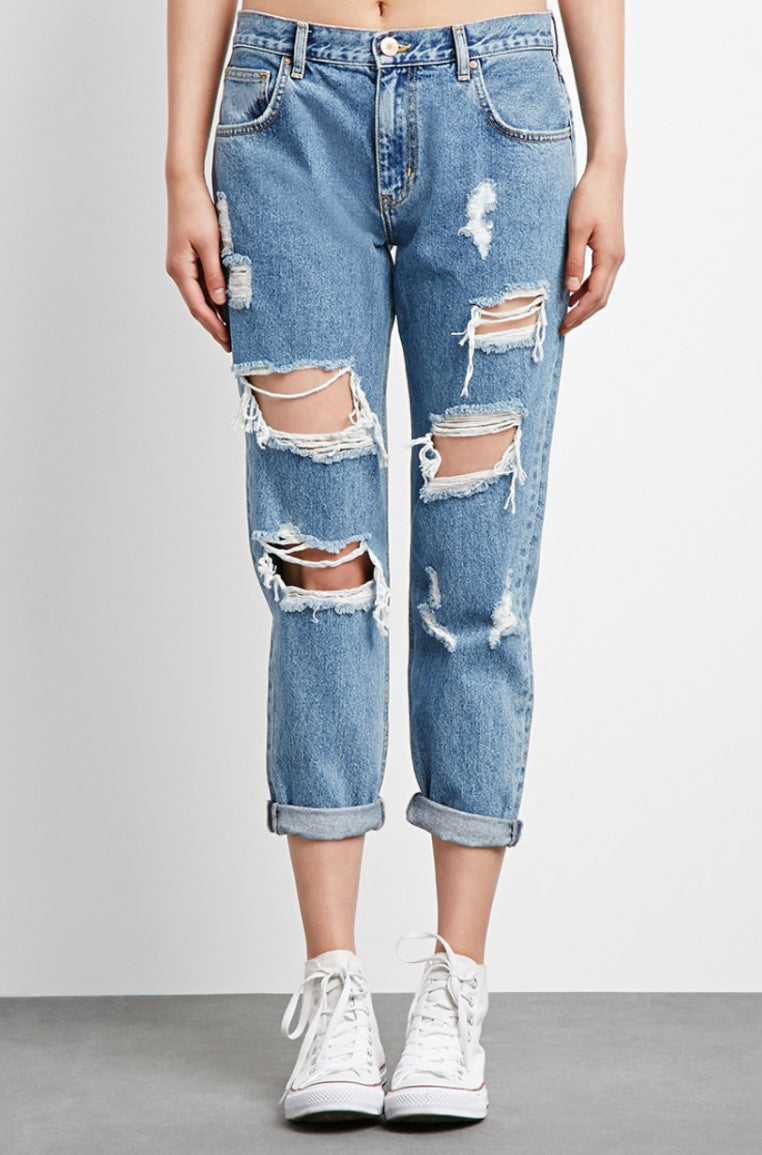 Distressed Boyfriend Jeans - Forever21