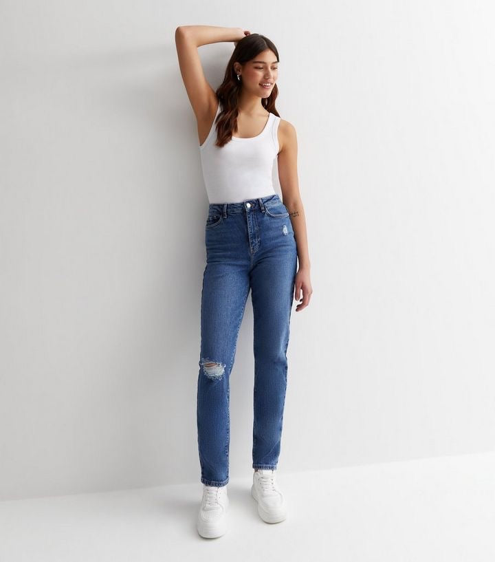 Blue High Waist Ripped Tori Mom leans - New look