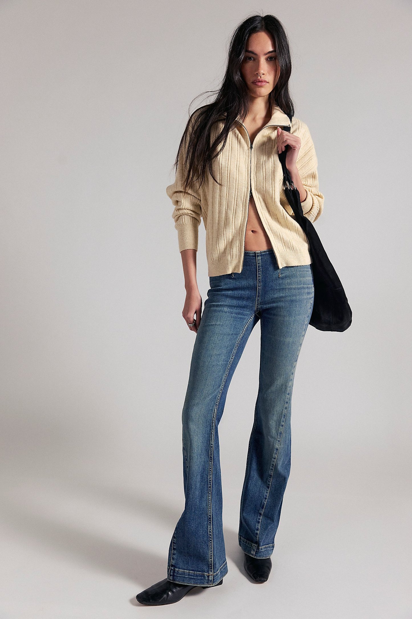 Free people - Alamo Low-Rise Flare leans- we the free