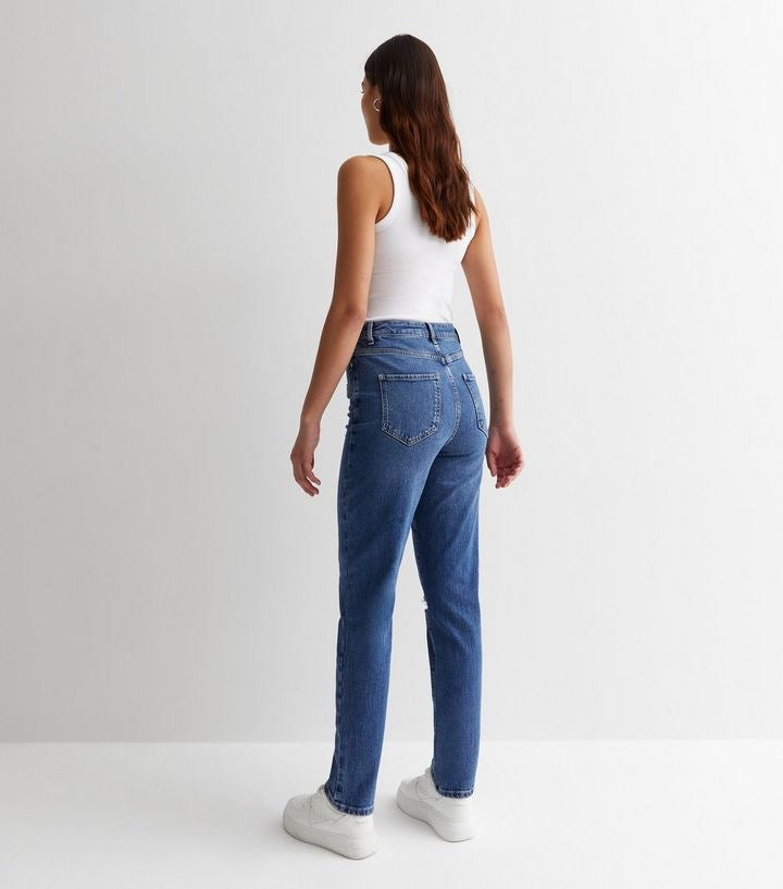 Blue High Waist Ripped Tori Mom leans - New look