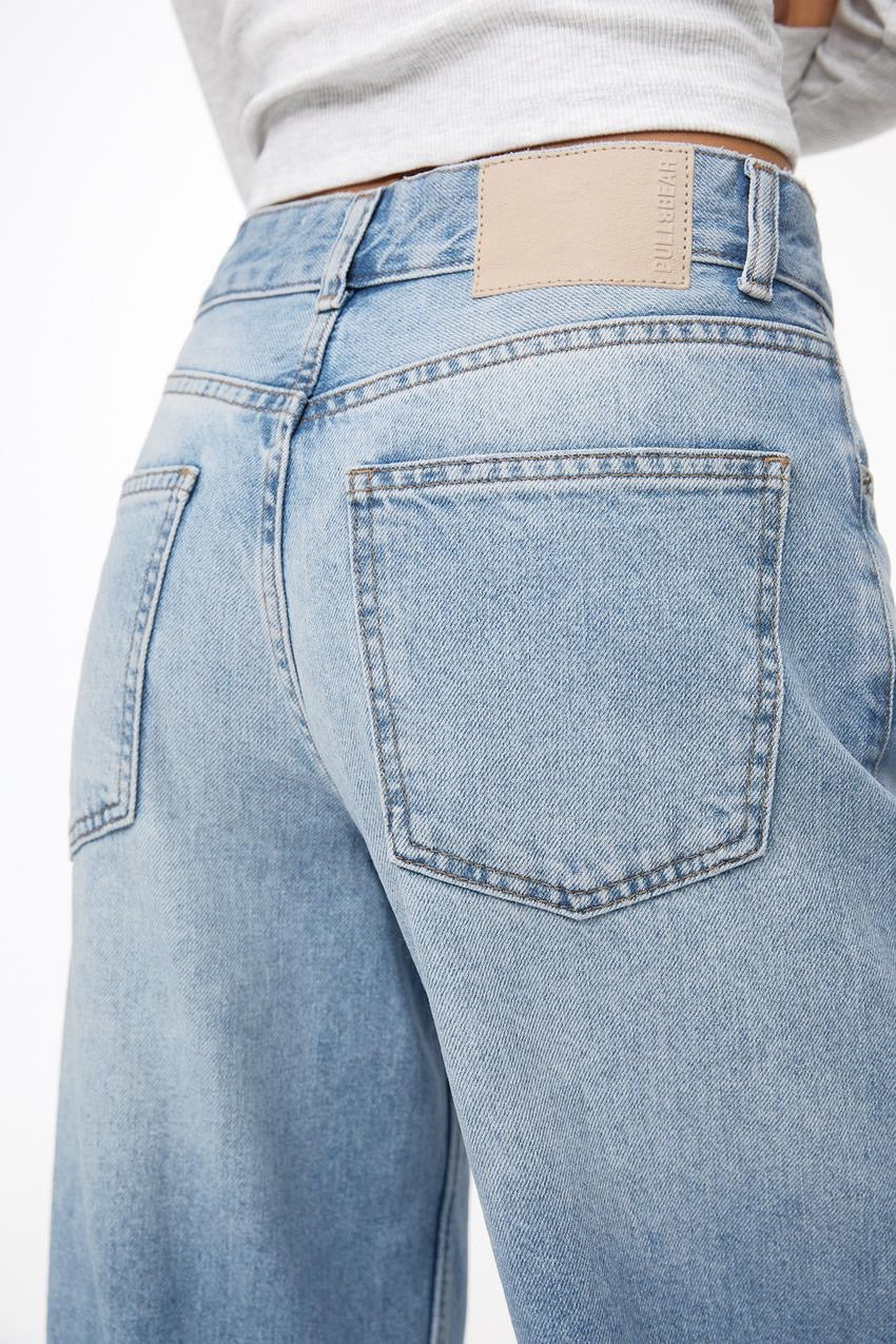 Baggy jeans with turn-up hems - PULL&BEAR