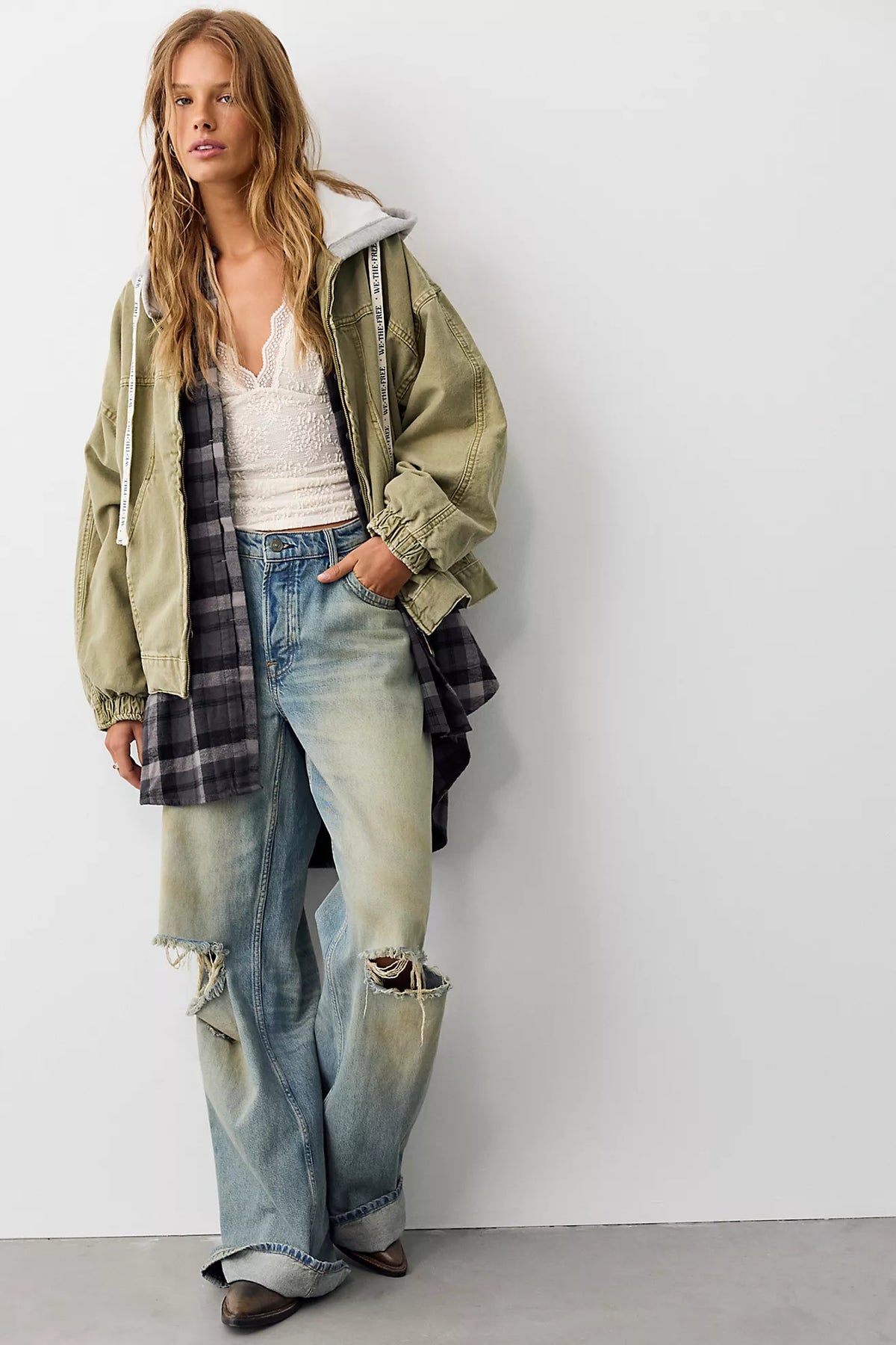 Free People - Tennessee Low-Rise Boyfriend Jeans - We The Free