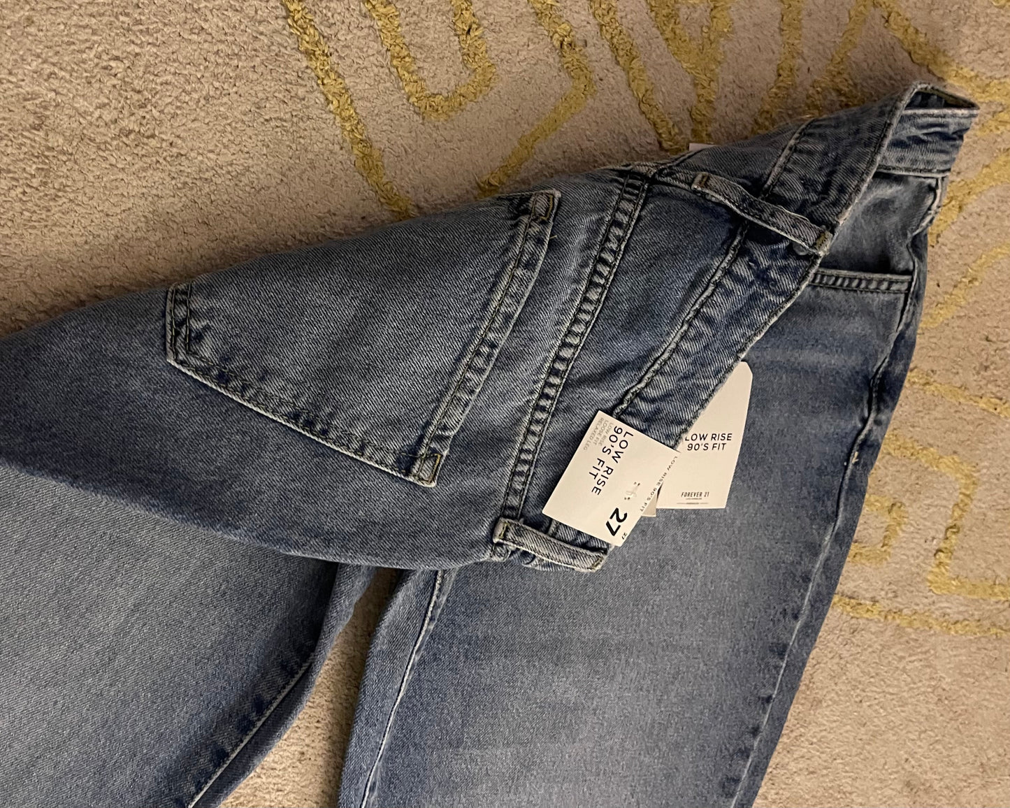 forever 21 - low rise 90s loose fit jeans