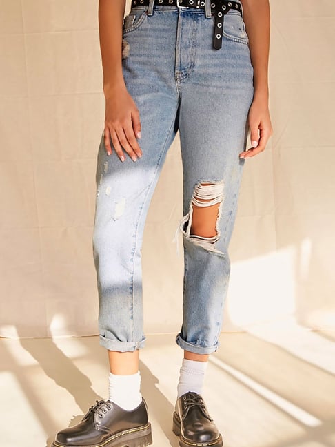 Light Denim Distressed Boyfriend Fit Jeans - Forever21