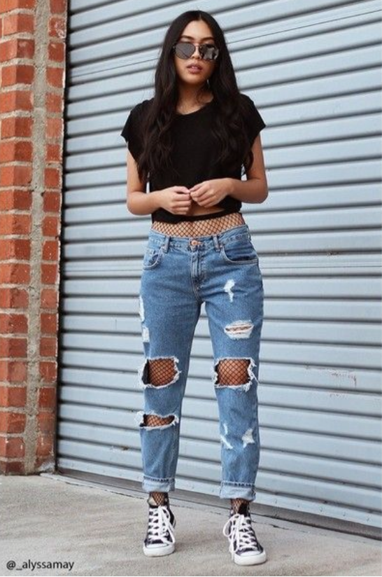 Distressed Boyfriend Jeans - Forever21