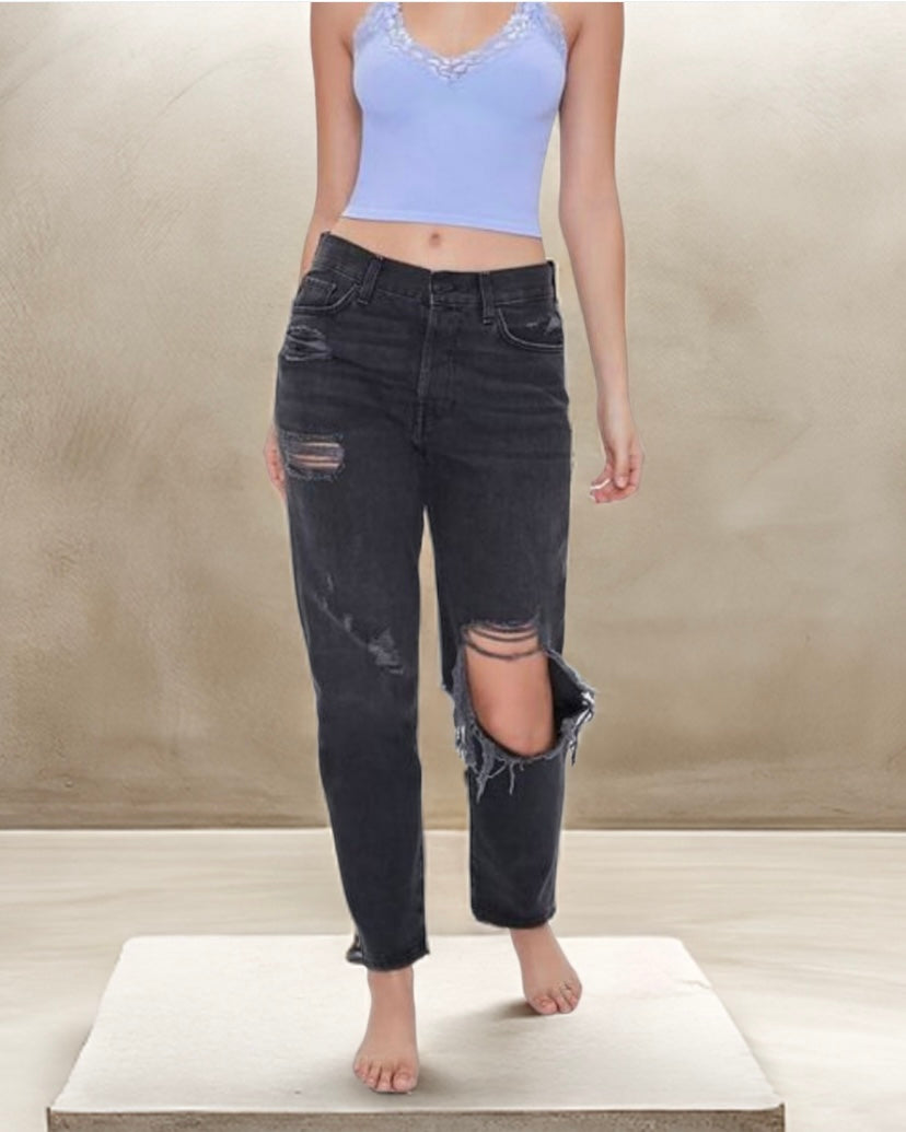 Distressed High-Rise Mom Jeans  - Forever21